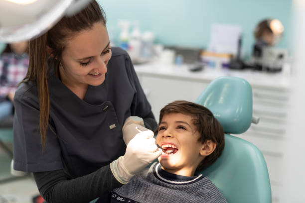 Best Emergency Dental Care for Broken or Chipped Teeth in Wayne City, IL